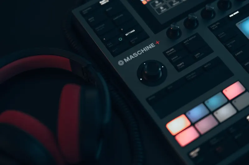 Beat Architects: The Vietnamese Producers Quietly Shaping the Songs You Can't Stop Streaming